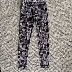 Women’s workout leggings